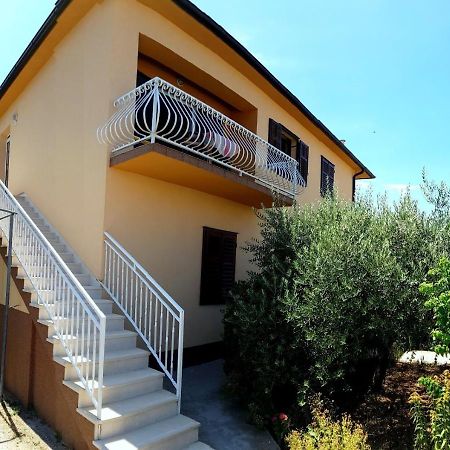 Apartments Nela Jelsa  Dış mekan fotoğraf