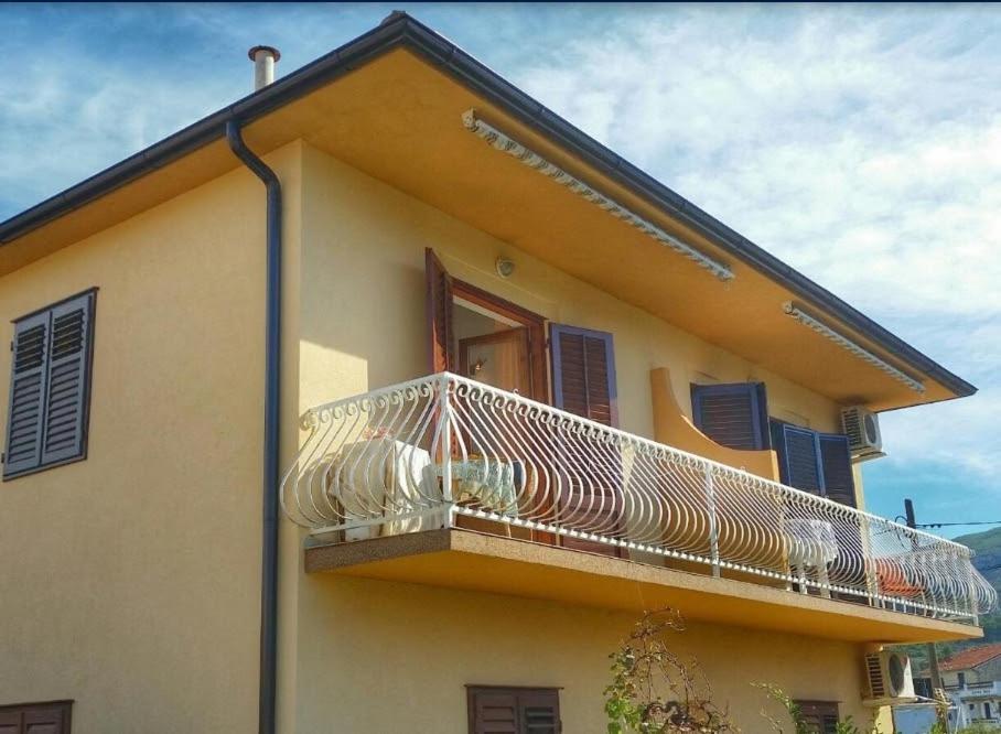 Apartments Nela Jelsa  Oda fotoğraf